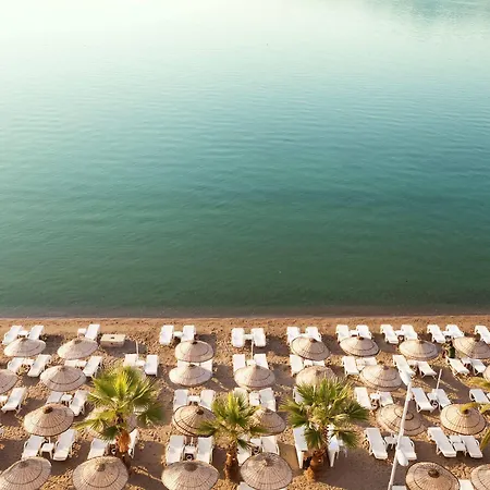 Sunprime Beachfront Otel 3*